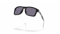 Oakley Holbrook OO9102 Z5 55-18 Crna