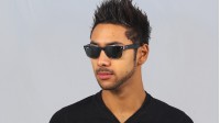 Ray-Ban New wayfarer RB2132 6052 52-18 Crna