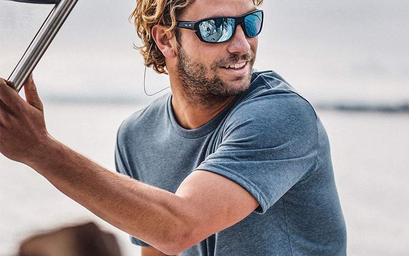 Lunettes de soleil Oakley polarisées